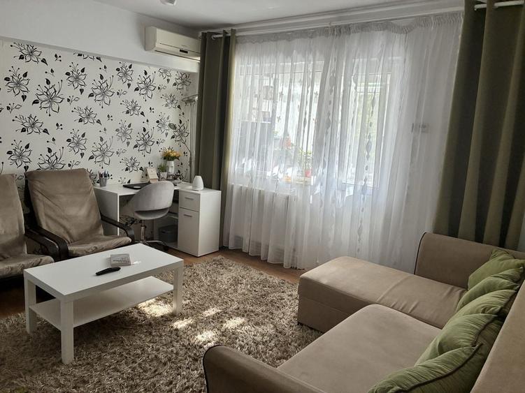 Apartament cu 2 camere semidecomandat în Central