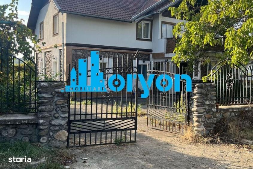 Casă cu 4 camere în Buzești