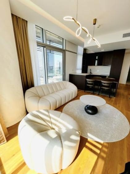 Apartament cu 3 camere semidecomandat, mobilat în Floreasca