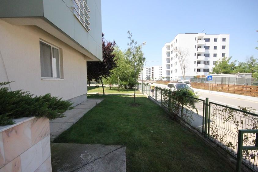 Apartament cu 2 camere semidecomandat în Băneasa