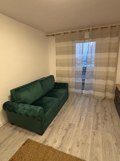 Garsonieră decomandată, mobilată în Semicentral