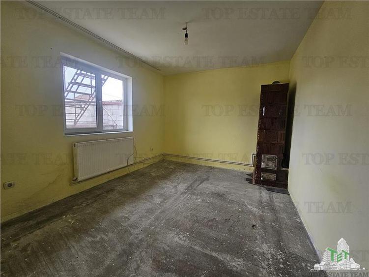Casă individuală cu 4 camere cu Teren 280 Mp în Sud-Vest