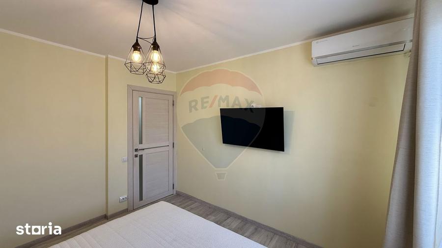 Apartament cu 3 camere decomandat, mobilat în Sălăjan