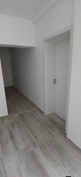 Casă cu 3 camere cu Teren 800 Mp în Titulescu