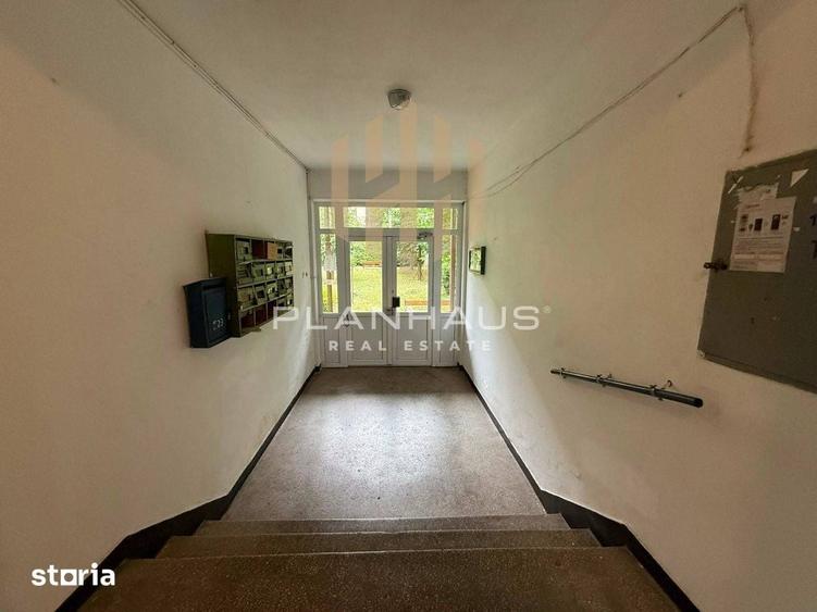 Apartament 2 camere,Victor Babes zona Iuliu Maniu , parter inalt - 9