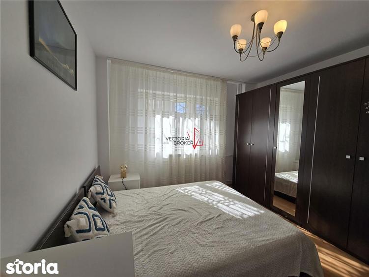 Apartament cu 2 camere decomandat în Tei