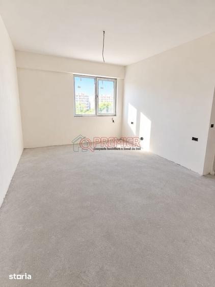 Apartament cu 3 camere în Metalurgiei