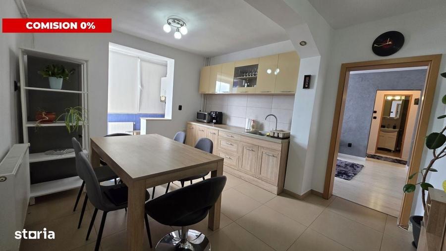 Apartament cu 3 camere semidecomandat în Circumvalațiunii