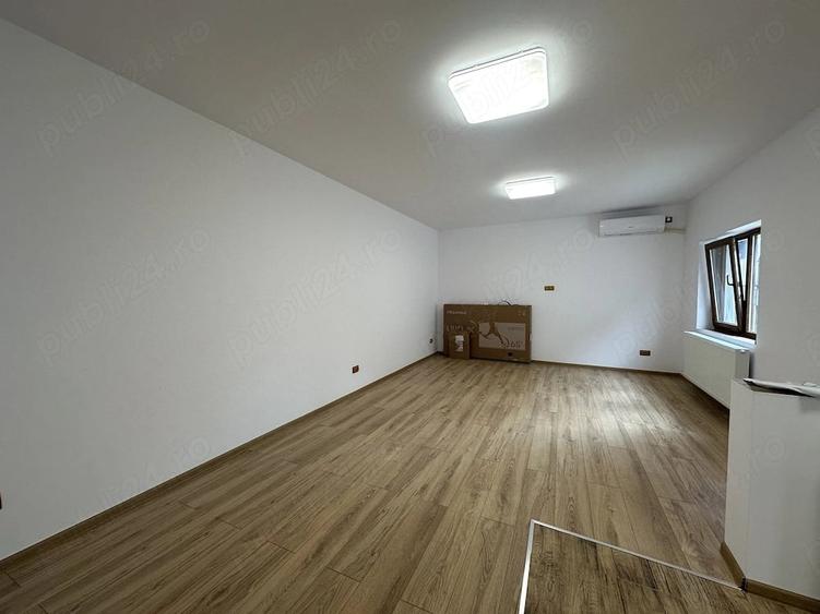 Casă cu 3 camere cu Teren 121 Mp în Central