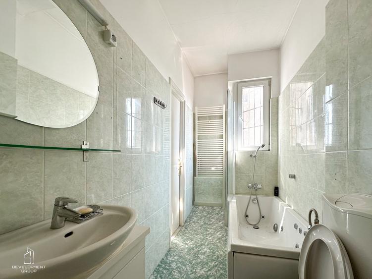 Apartament cu 2 camere semidecomandat în Universitate