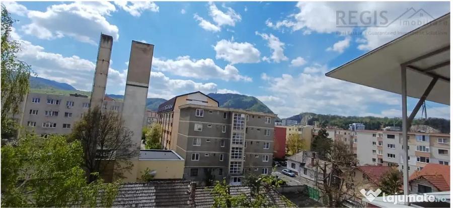 Apartament cu 2 camere nedecomandat în Județean