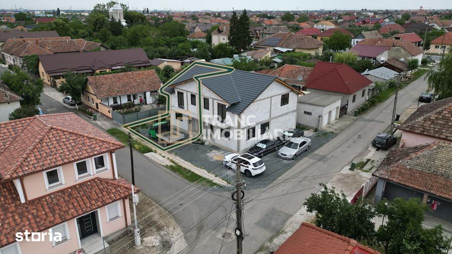 Casă cu 3 camere decomandat cu Teren 190 Mp în Vladimirescu