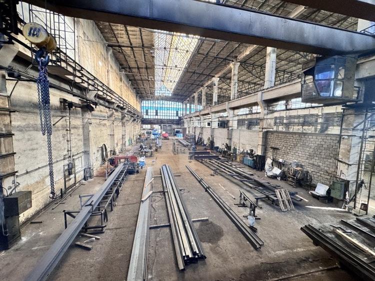 Spațiu industrial, de 3,800 mp, în Aiud