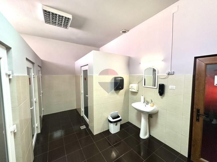 Spațiu comercial, de 112 mp, în Central