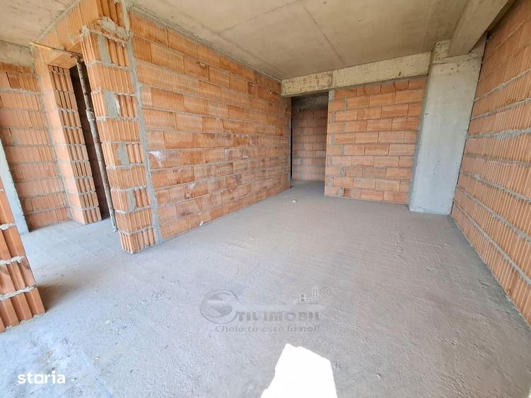 Garsonieră decomandată în Horpaz