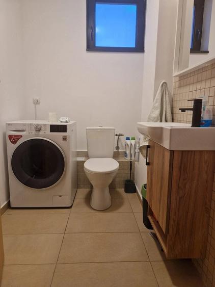 Casă cu Teren 350 Mp în Dumbrăvița