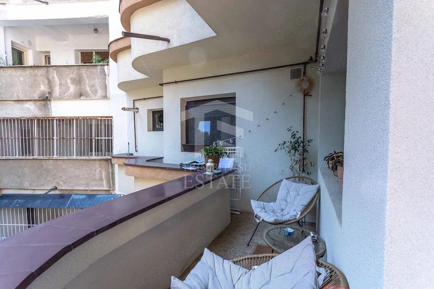 Apartament cu 4 camere semidecomandat în Kiseleff