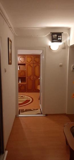 Apartament cu 2 camere decomandat în Micro 13