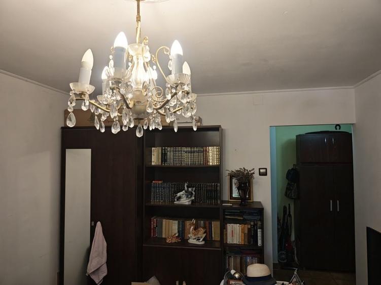 Garsonieră decomandată în Crângași
