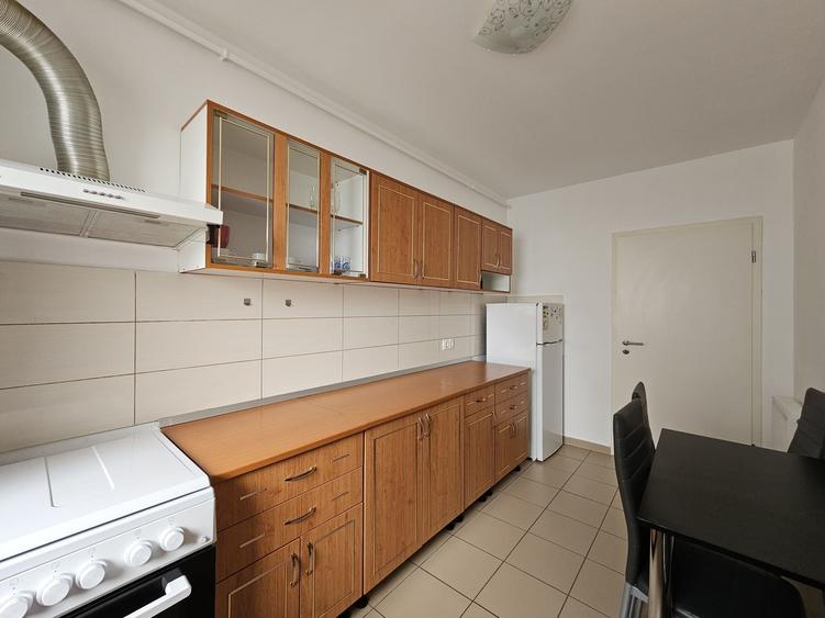 Apartament cu 2 camere decomandat în Avantgarden