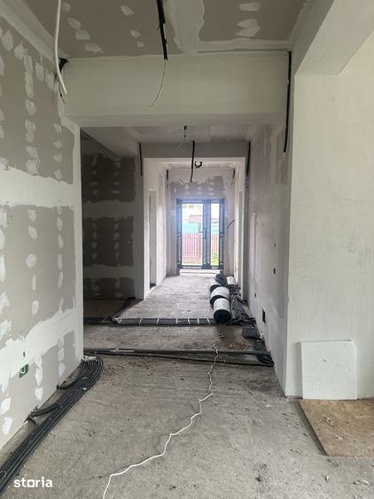 Casă cu 3 camere decomandat cu Teren 900 Mp în Central