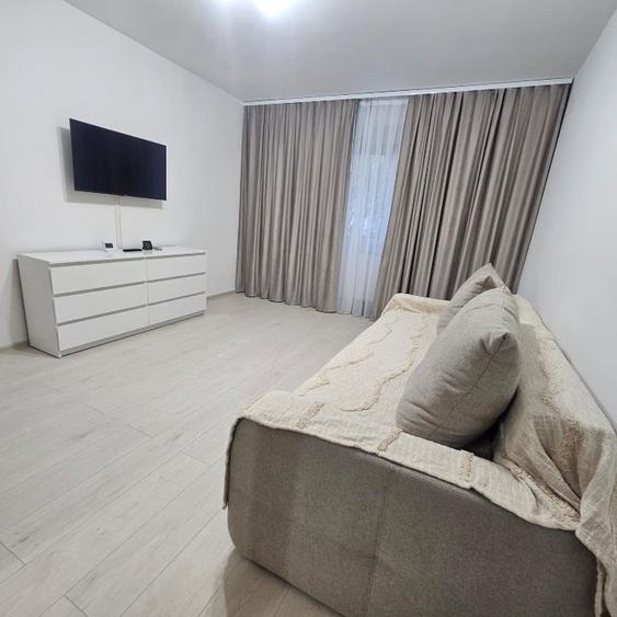 Apartament cu 2 camere decomandat, mobilat în Nicolina