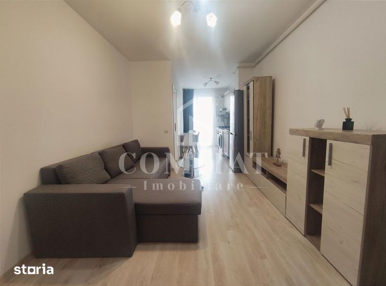 Apartament cu 2 camere semidecomandat, mobilat în Bulgaria