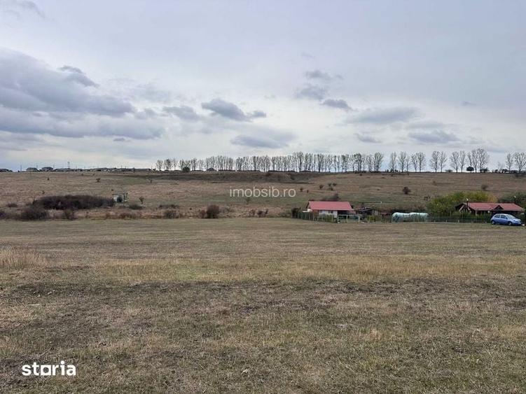 Vand teren intravilan 3.700 mp situat pe UAT Rosia / zona Bavaria Park