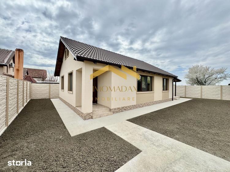Casă cu 3 camere cu Teren 410 Mp în Sânmihaiu Român