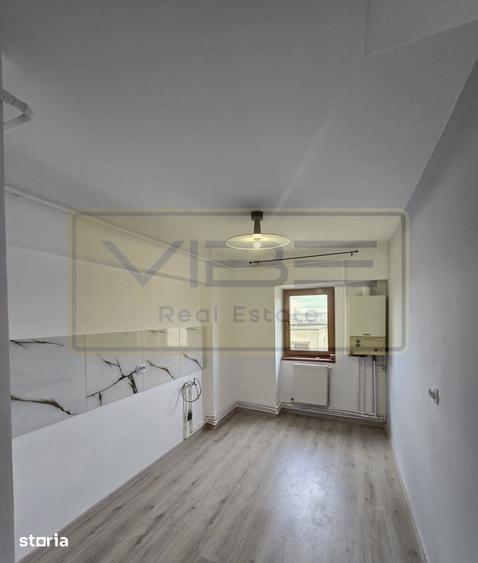 Apartament cu 3 camere decomandat în Gară
