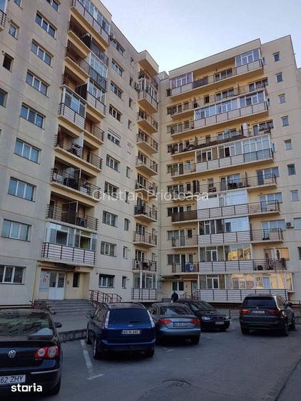 Garsoniera tip studio cu balcon ?i lift, zona Gavana