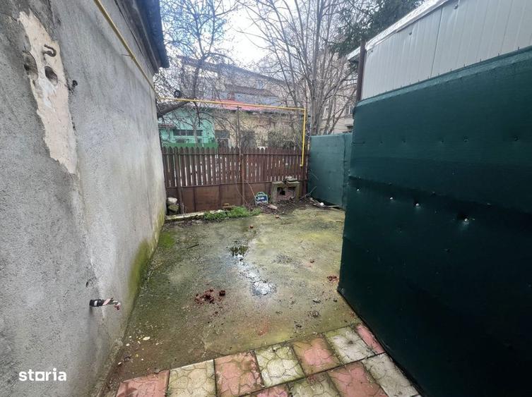 Casă cu 3 camere cu Canalizare în Iancului