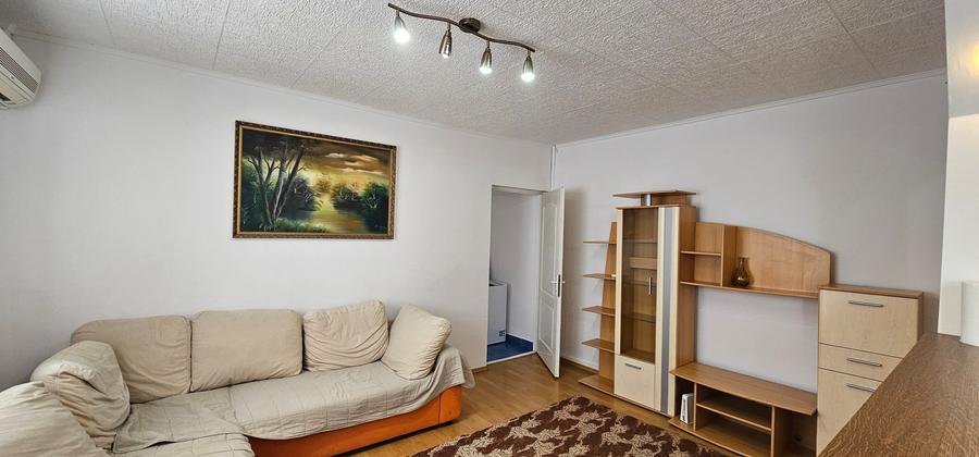 Inchiriez apartament de 3 camere ,situat in cartierul Hipodrom 4- Aleea Streiu - 1