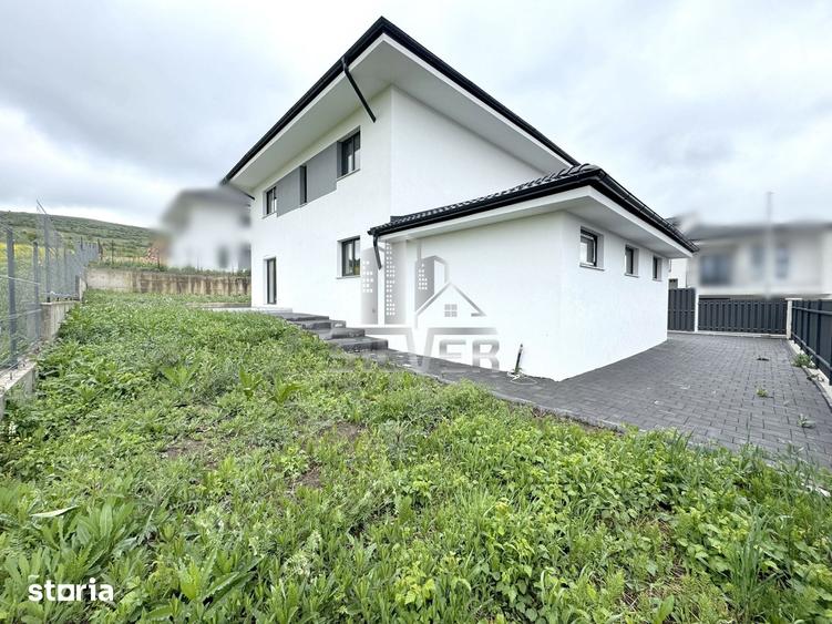 Casă cu 4 camere cu Teren 500 Mp în Chinteni
