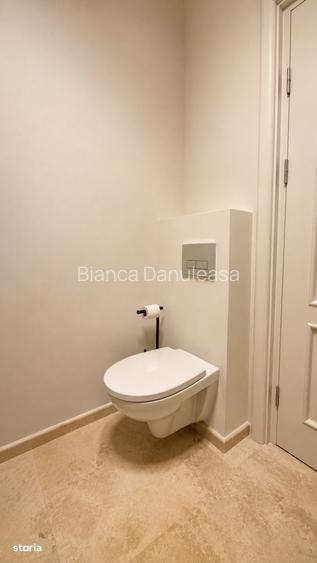 Wow! Apartament langa plaja cu vedere la mare