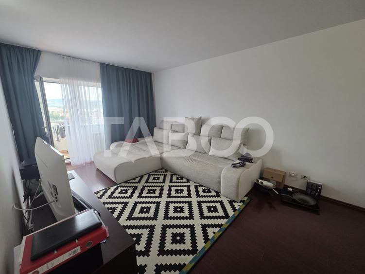 Apartament cu 3 camere decomandat, mobilat în Făgăraș