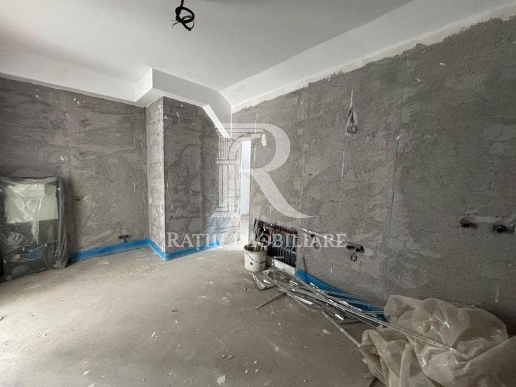 Casă individuală cu 6 camere cu Canalizare în Oncea