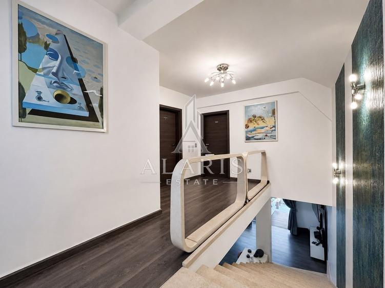 Casă individuală cu 7 camere cu Piscina în Aradului