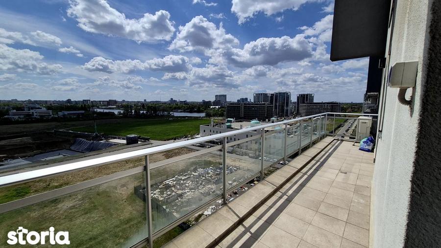 Apartament cu 3 camere decomandat, mobilat în Tei