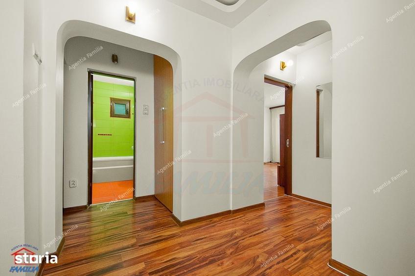 Apartament cu 2 camere decomandat în Port