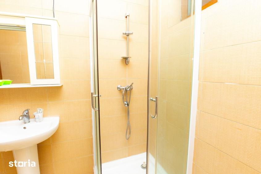 Casă cu 5 camere cu Teren 1029 Mp în Bezdead