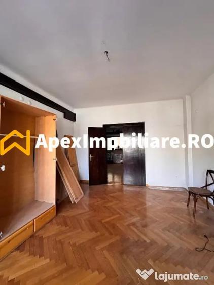 Apartament cu 3 camere decomandat în Cișmigiu