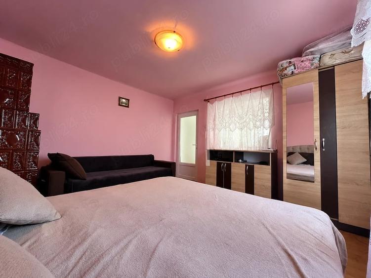 Casă cu 3 camere cu Teren 1140 Mp în Central