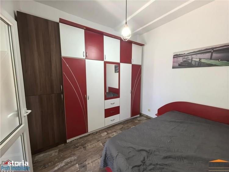 Casă cu 3 camere cu Canalizare în Ultracentral