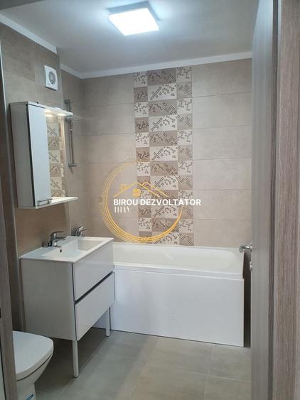 Apartament cu 3 camere decomandat în Theodor Pallady