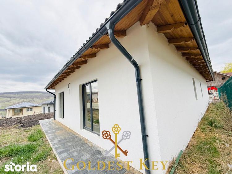 Casă cu 4 camere cu Teren 520 Mp în Baciu