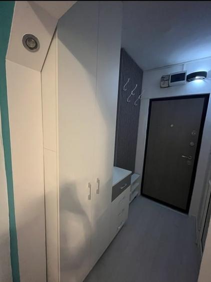 Apartament cu 2 camere semidecomandat, mobilat în Tătărași
