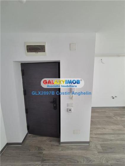Apartament cu 3 camere semidecomandat în Dobroești