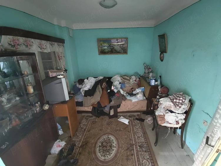 Casă cu Teren 90 Mp în Mihai Bravu