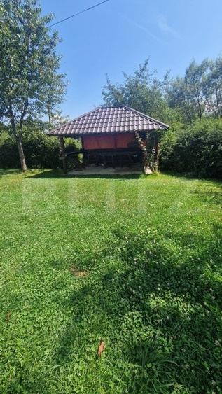 Casă individuală cu 4 camere cu Canalizare în Bran